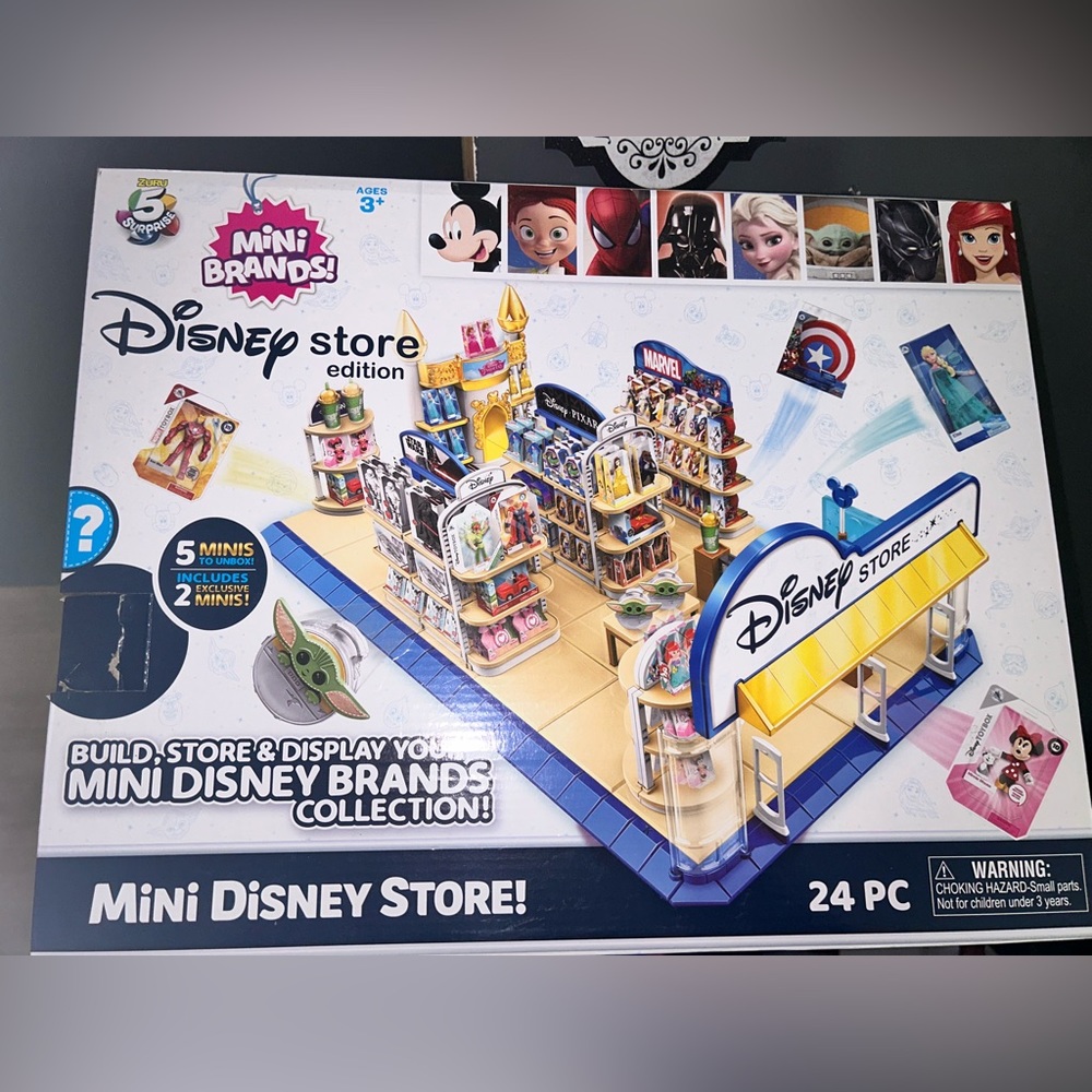 Disney mini brand play set Disney store